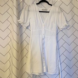 Small, white, linen Abercrombie dress.